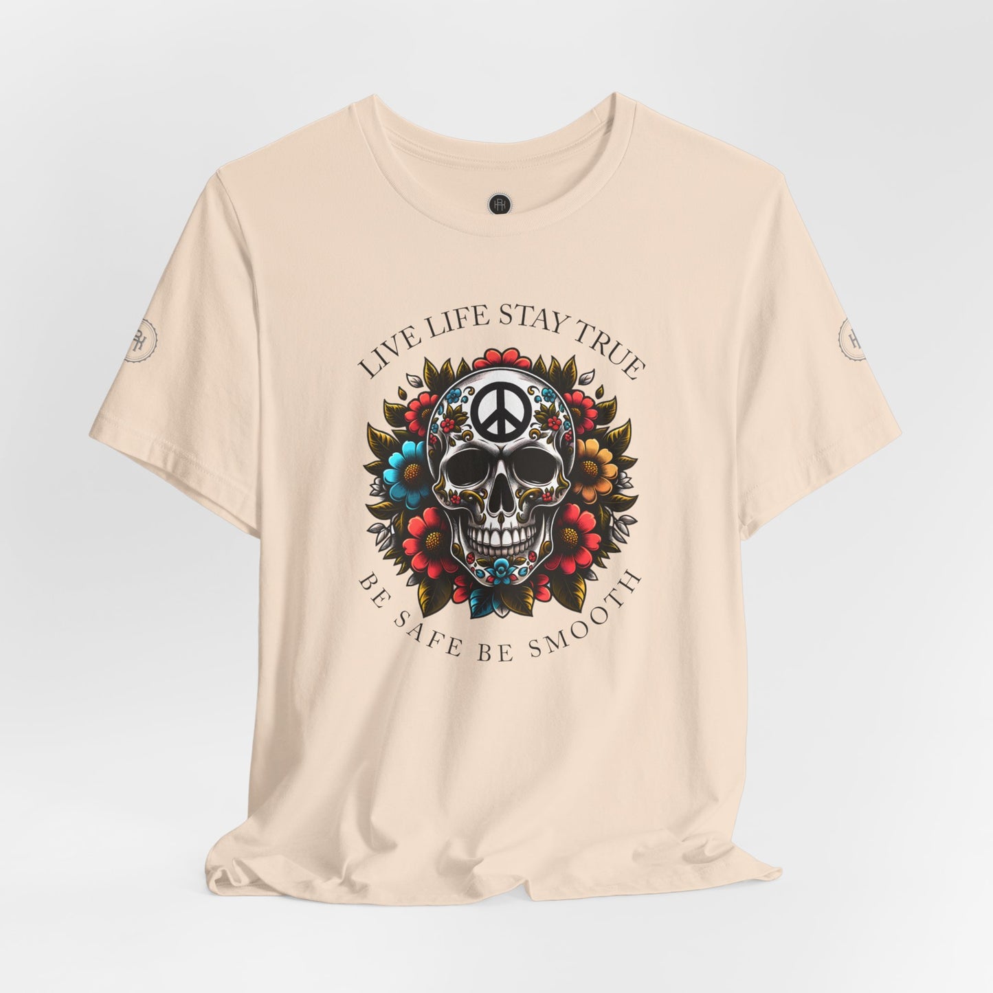 Skull Artwork Tee - Live Life Stay True, Unisex Graphic T-Shirt, Peaceful Vibe Tee, Motivational Shirt for Everyday Wear, Unique Gift Idea,