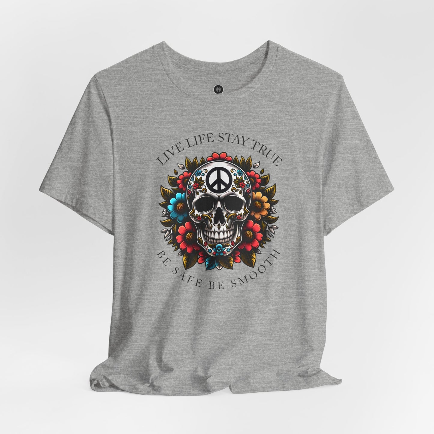 Skull Artwork Tee - Live Life Stay True, Unisex Graphic T-Shirt, Peaceful Vibe Tee, Motivational Shirt for Everyday Wear, Unique Gift Idea,