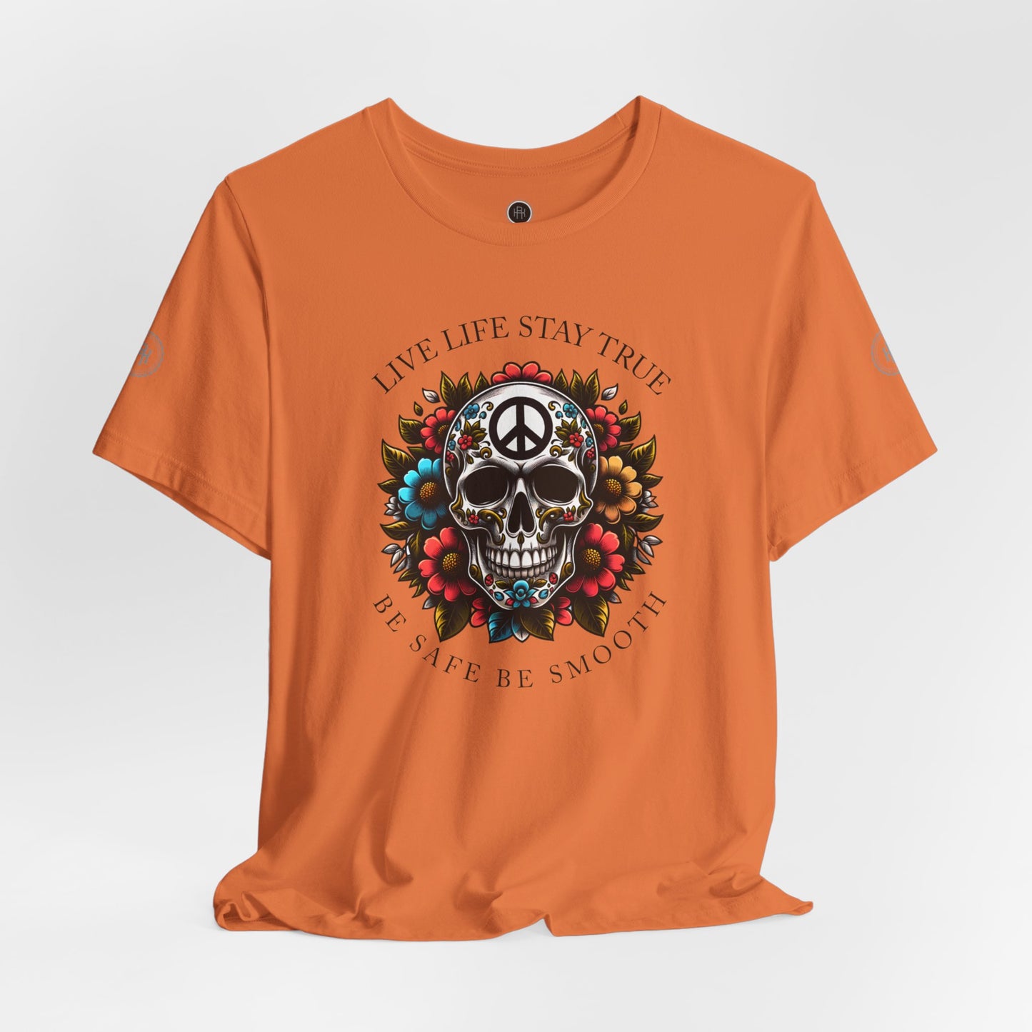 Skull Artwork Tee - Live Life Stay True, Unisex Graphic T-Shirt, Peaceful Vibe Tee, Motivational Shirt for Everyday Wear, Unique Gift Idea,