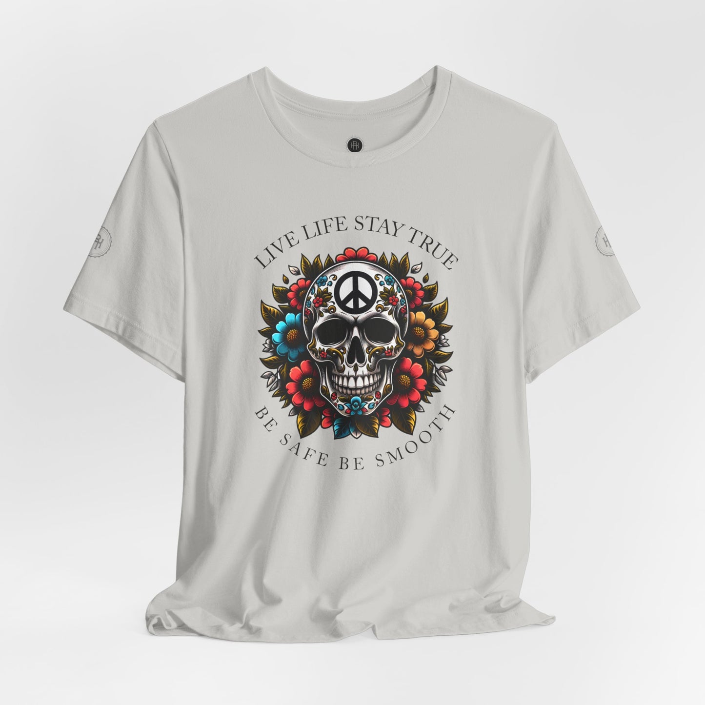 Skull Artwork Tee - Live Life Stay True, Unisex Graphic T-Shirt, Peaceful Vibe Tee, Motivational Shirt for Everyday Wear, Unique Gift Idea,