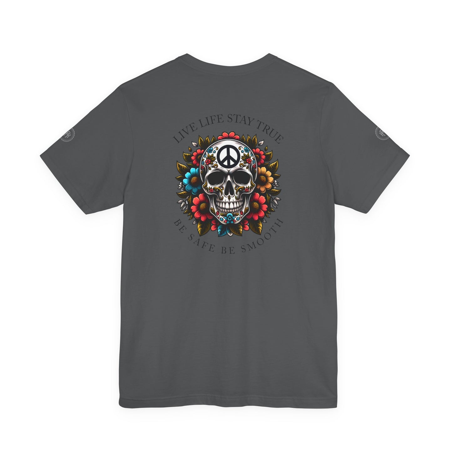 Skull Artwork Tee - Live Life Stay True, Unisex Graphic T-Shirt, Peaceful Vibe Tee, Motivational Shirt for Everyday Wear, Unique Gift Idea,