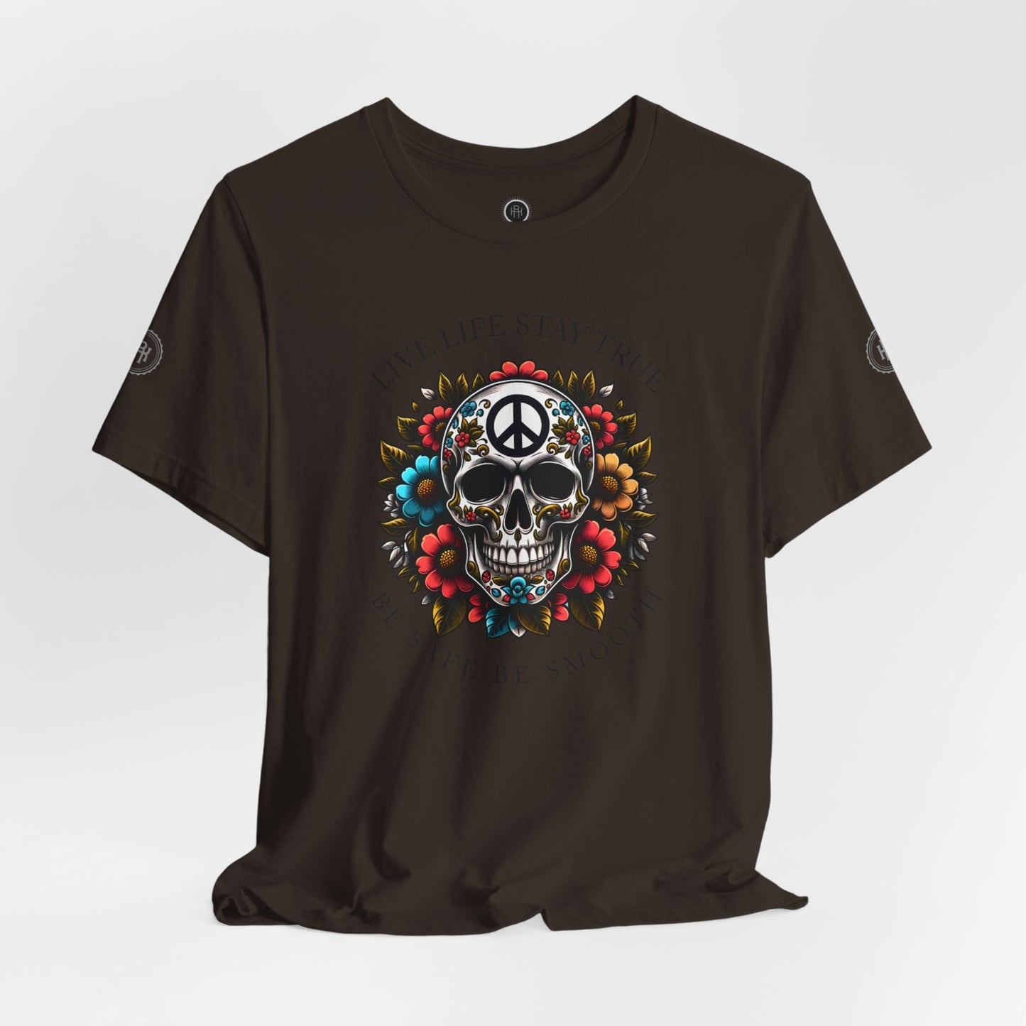 Skull Artwork Tee - Live Life Stay True, Unisex Graphic T-Shirt, Peaceful Vibe Tee, Motivational Shirt for Everyday Wear, Unique Gift Idea,