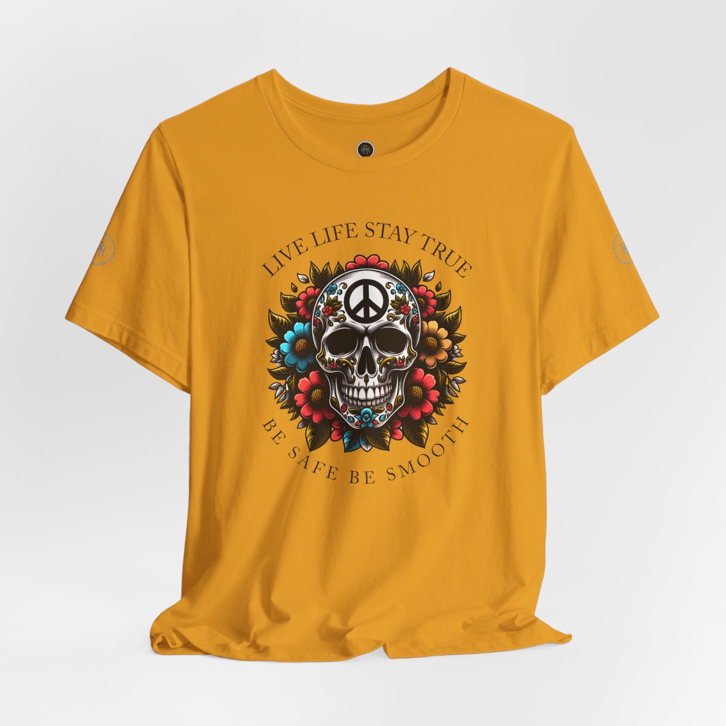 Skull Artwork Tee - Live Life Stay True, Unisex Graphic T-Shirt, Peaceful Vibe Tee, Motivational Shirt for Everyday Wear, Unique Gift Idea,
